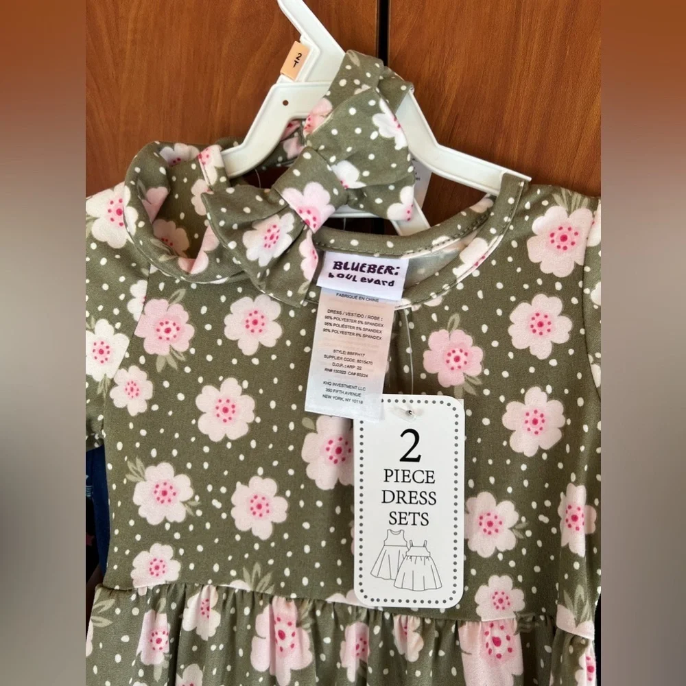 BLUEBERi boulevard - 2 Piece new dress Unicorn Flowers (Size 2T)